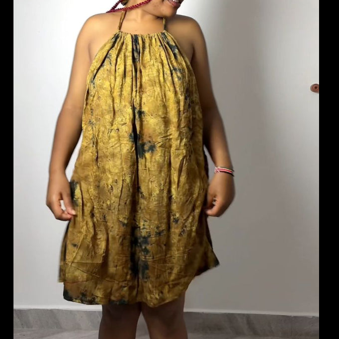 Hammered Gold Mini Backless Dera